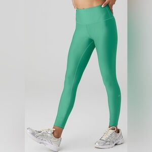 ALO 7/8 High-Waist Airlift Legging in Lettuce, XS Sold out online
